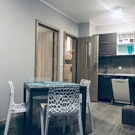 Apartament C18 イェレニャ・グーラ エクステリア 写真