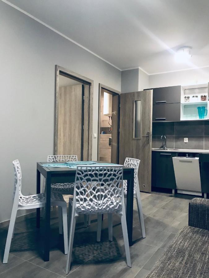 Apartament C18 イェレニャ・グーラ エクステリア 写真