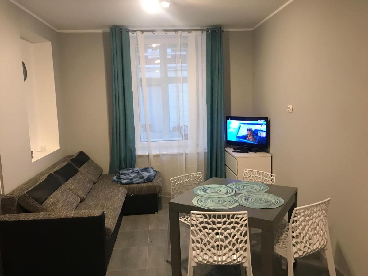 Apartament C18 イェレニャ・グーラ エクステリア 写真
