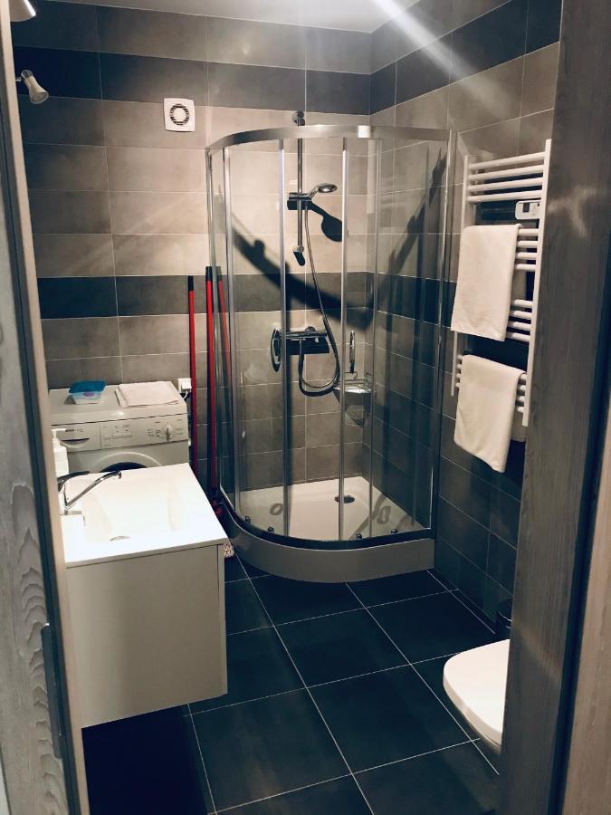 Apartament C18 イェレニャ・グーラ エクステリア 写真
